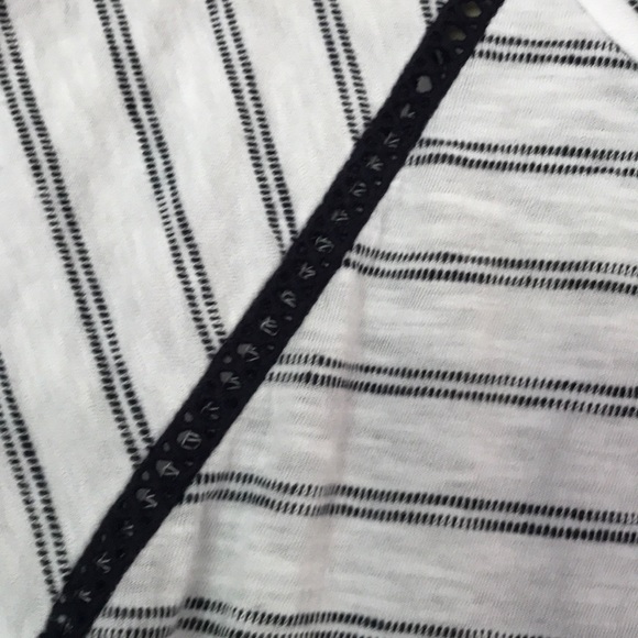 Striped blouse - Picture 3 of 4